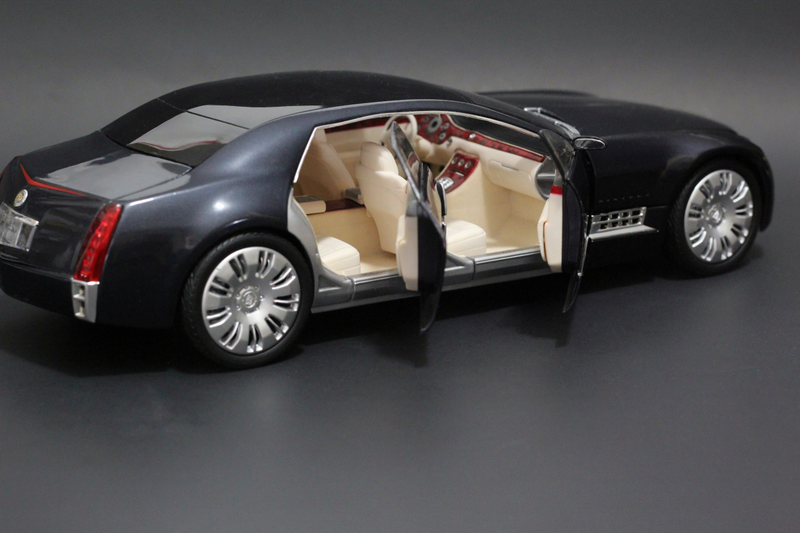 Illustration for article titled LaLD Engine Week: Wildcard - Cadillac Sixteen